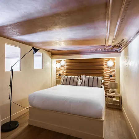 Modern - 5bd-12p - Grands Boulevards