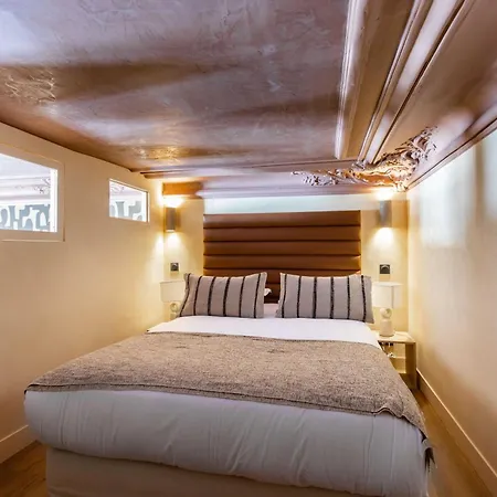 Modern - 5bd-12p - Grands Boulevards *