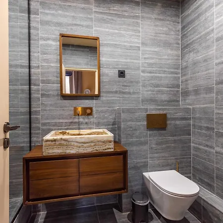 Modern - 5bd-12p - Grands Boulevards Apartment *